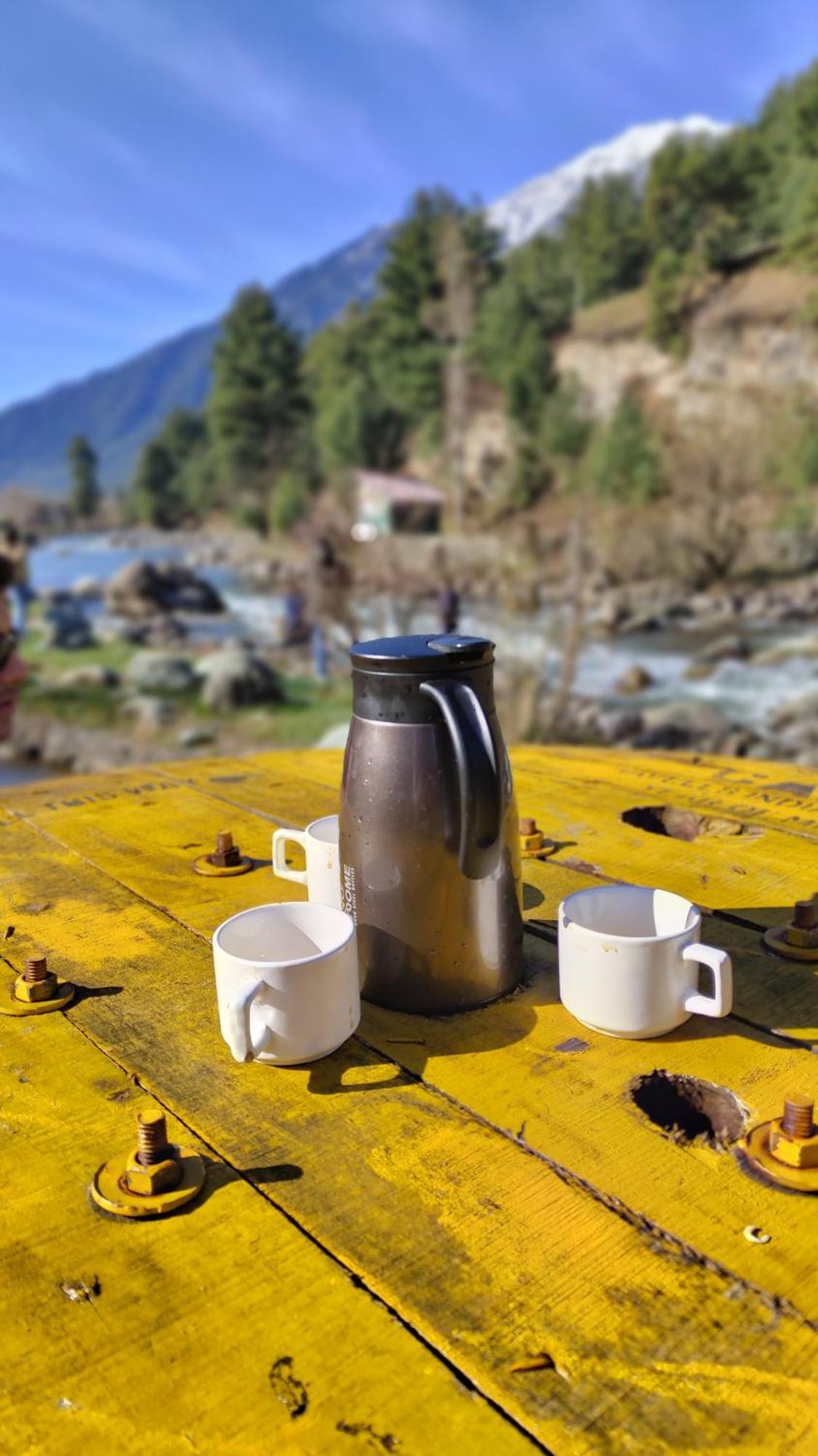 New Relax Inn, Pahalgam, 2 Km From Lidder Valley エクステリア 写真