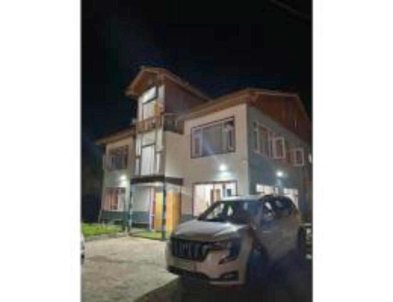 New Relax Inn, Pahalgam, 2 Km From Lidder Valley エクステリア 写真