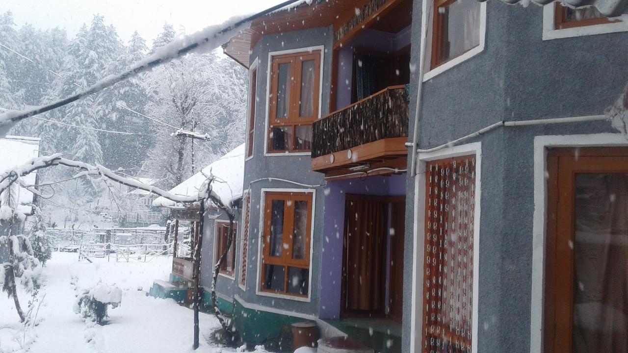 New Relax Inn, Pahalgam, 2 Km From Lidder Valley エクステリア 写真