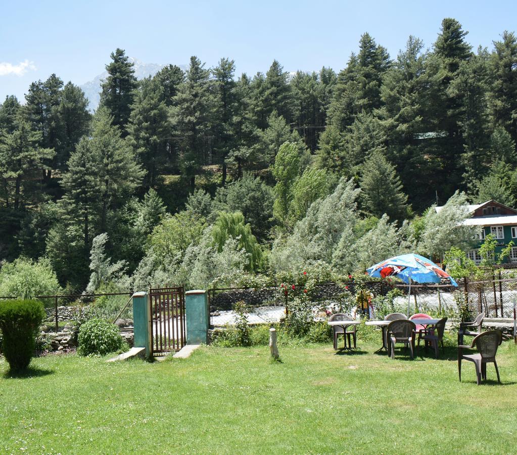 New Relax Inn, Pahalgam, 2 Km From Lidder Valley エクステリア 写真